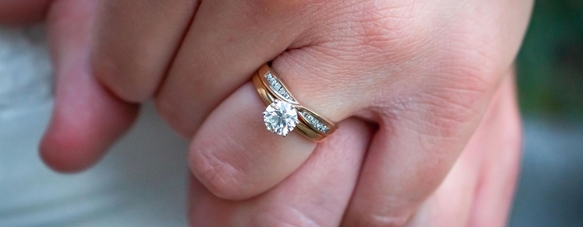 Qué tipos de anillos de compromiso hay?